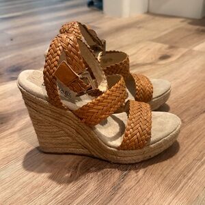 Michael Kors Juniper Espadrille Sandals